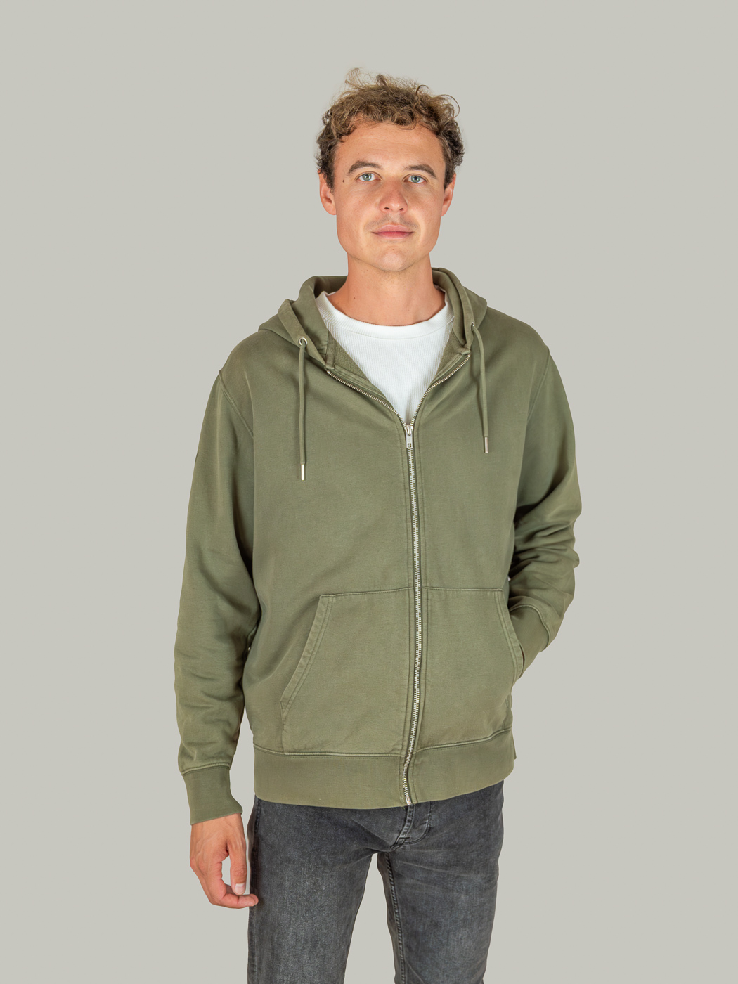 Sweat à capuche zippé